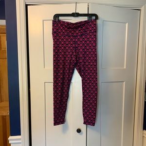 Vineyard Vines women’s cropped leggings!